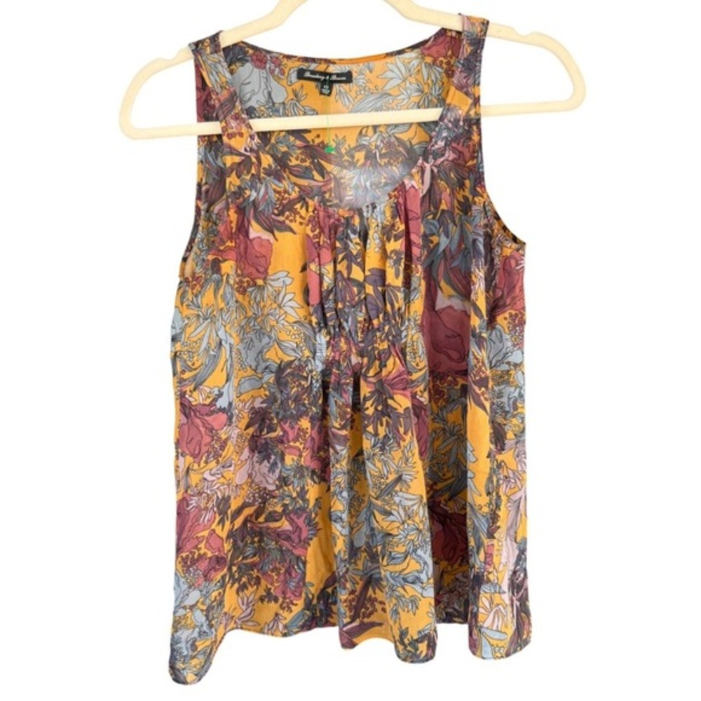 T5 Broadway & Broome Floral Silk Tank Top Blouse XS‎ Mustard Pink Blue